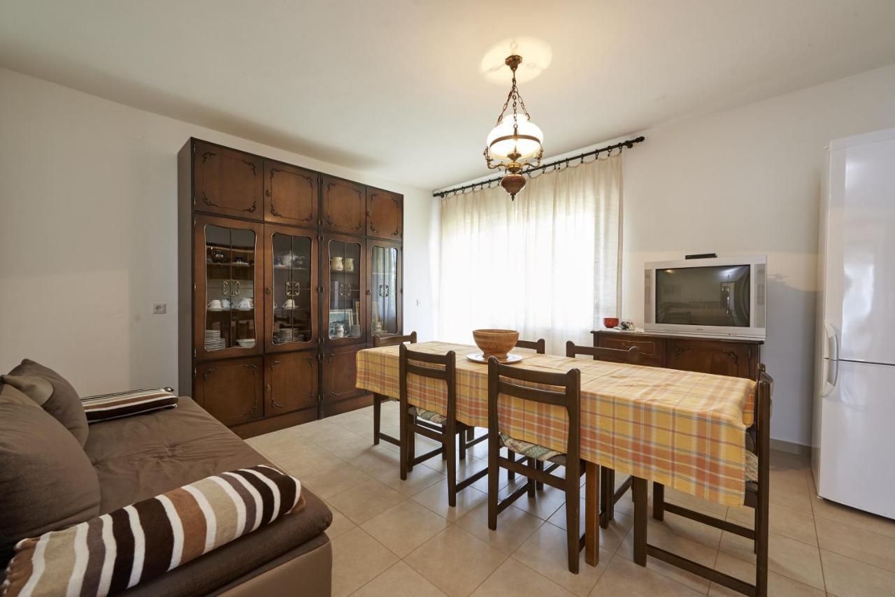 Apartments By The Sea Slatine, Ciovo - 15504 Exterior foto